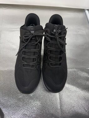 Kizik Men's London AT Mid Waterproof shoes